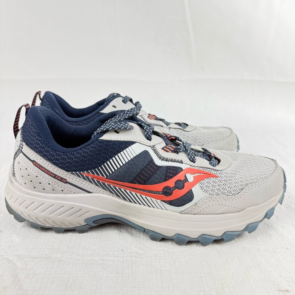 Saucony Excursion TR16 Concrete/Night Womens Sz 8.5 Trail Sneaker New